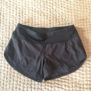 lululemon speed up short in black